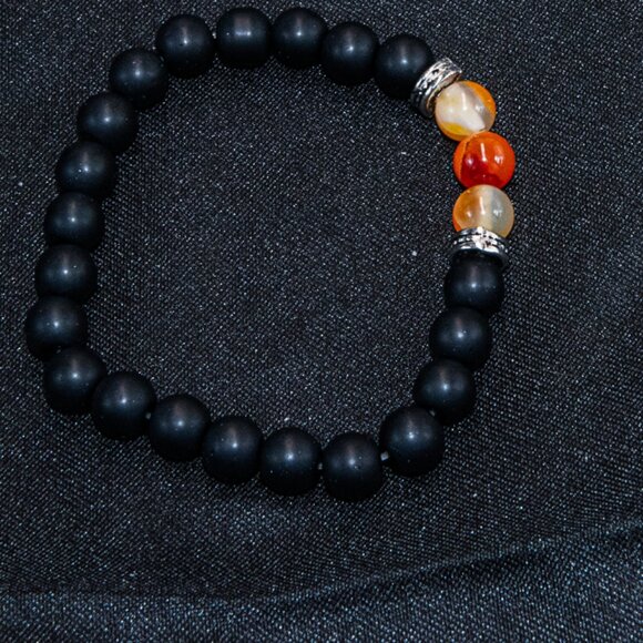 Black Onyx and Carnelian Power Bracelet - Picture 2 of 2